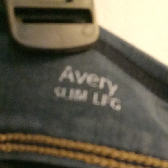 Gloria Vanderbilt Women's Jeans - Picture 7 of 8